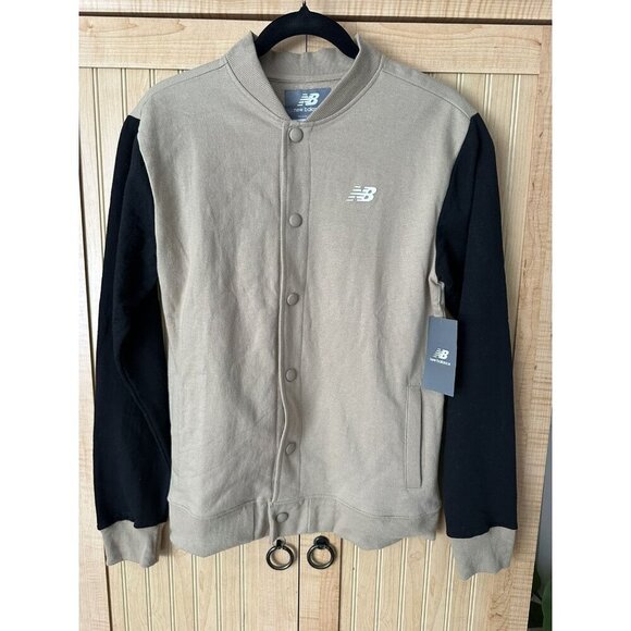 New Balance Boys Fleece Bomber Jacket, Size XL 18 / 20 Tan Black, New With Tags - Picture 3 of 9